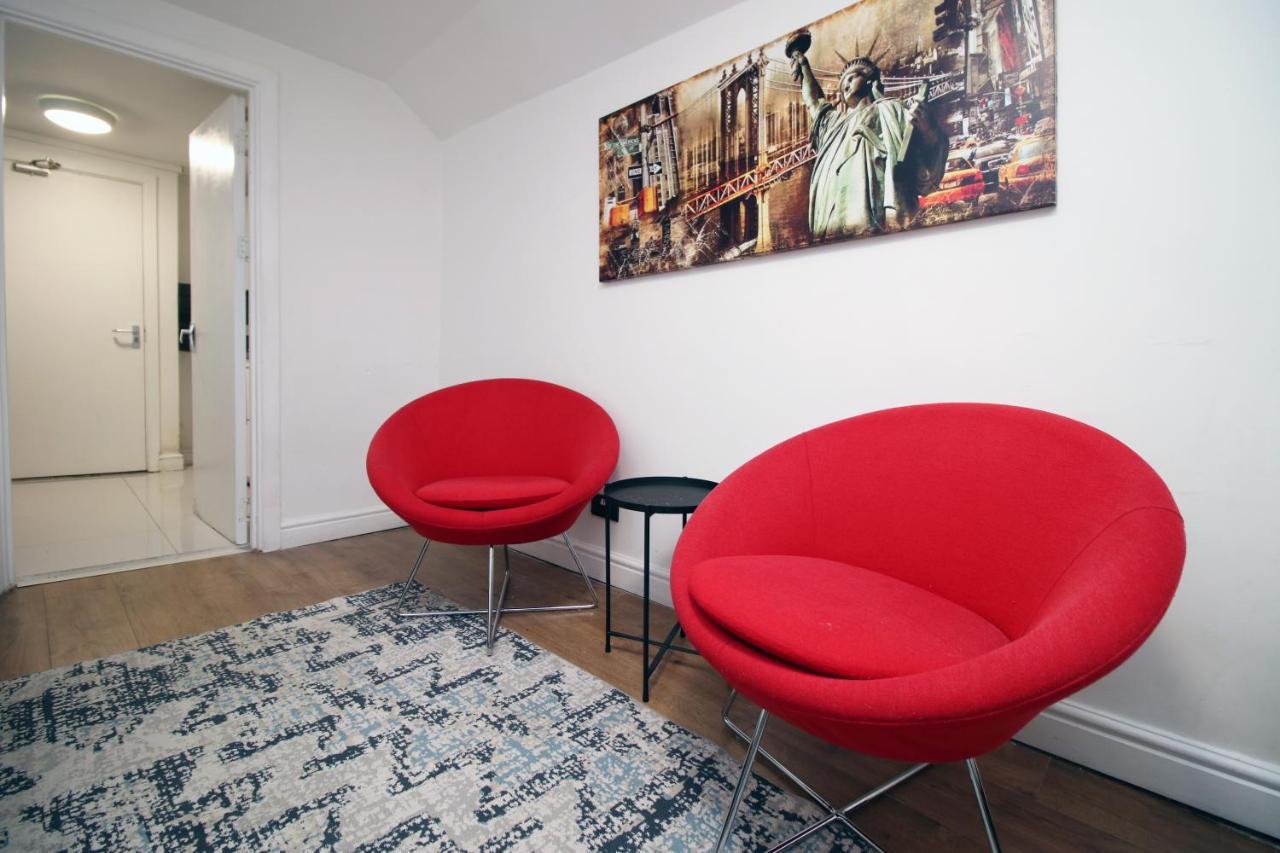 Lovely Studio Flat With Free Parking - Near To City Center Суонси Экстерьер фото